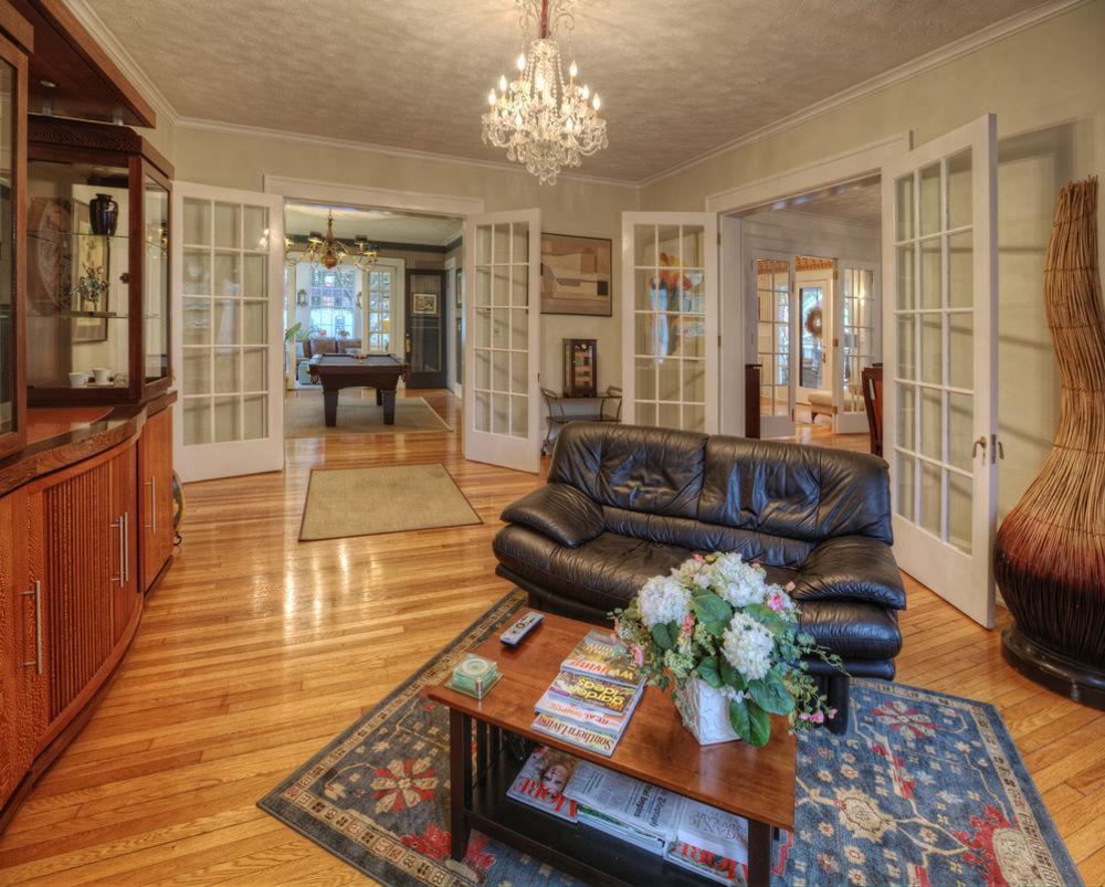 Bluefield Inn, A Select Registry Propery Exteriör bild