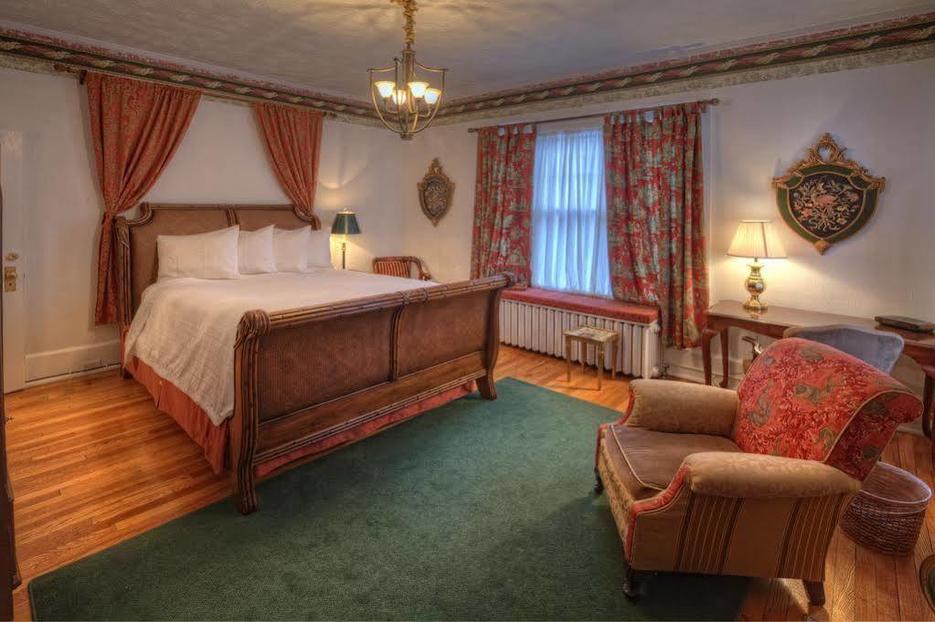 Bluefield Inn, A Select Registry Propery Exteriör bild